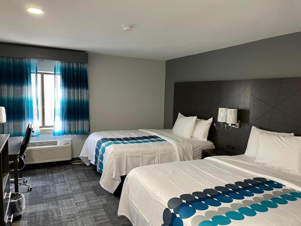 La Quinta Inn By Wyndham Indianapolis Airport Executive Dr Exteriér fotografie
