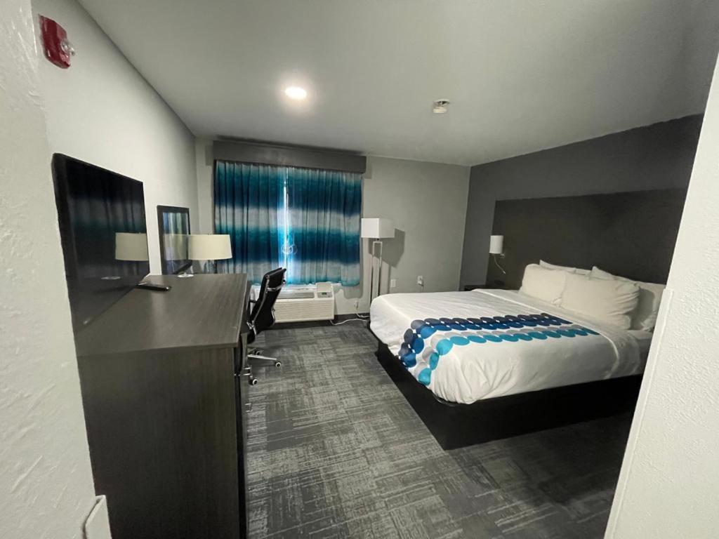 La Quinta Inn By Wyndham Indianapolis Airport Executive Dr Exteriér fotografie