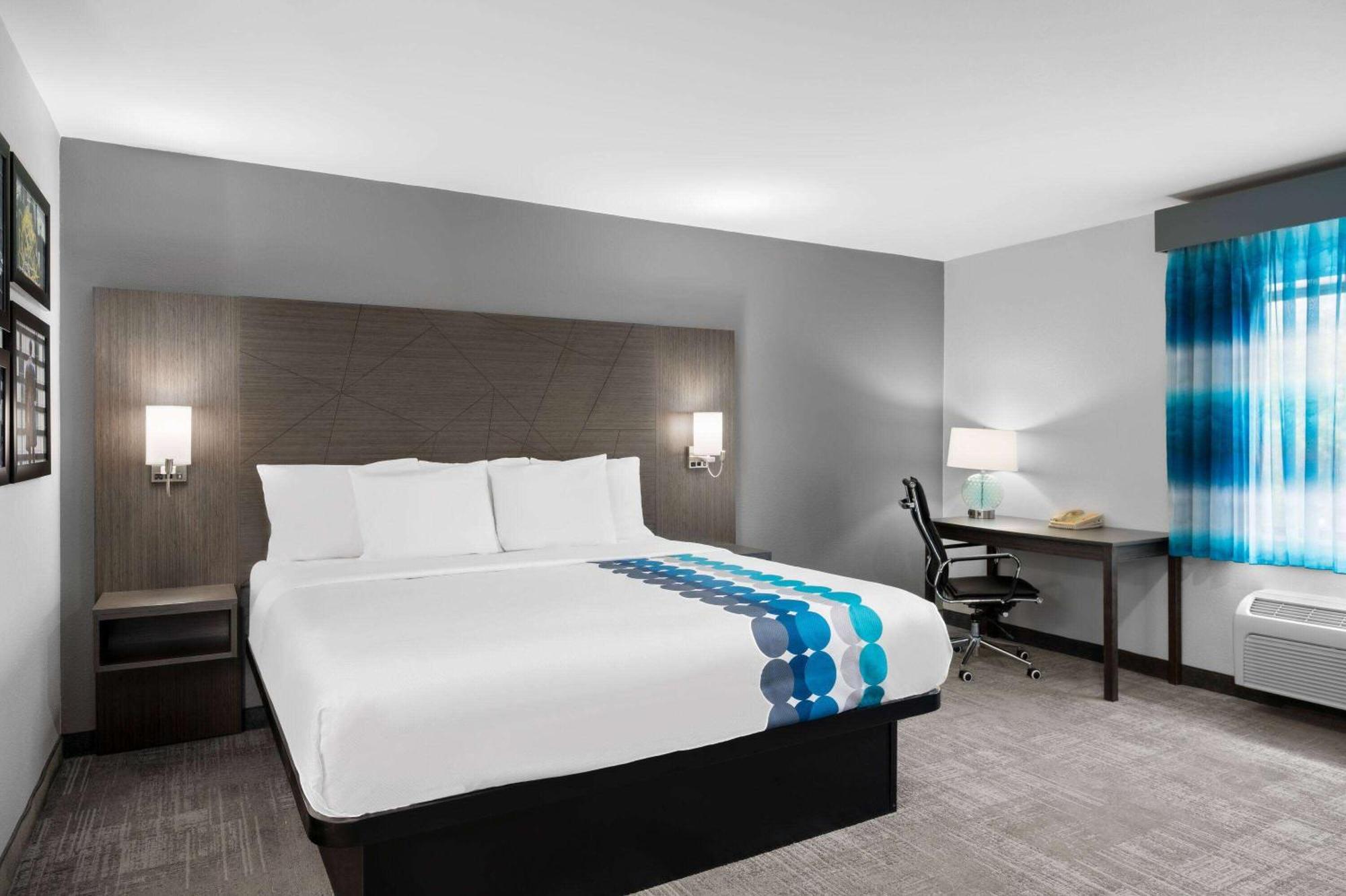 La Quinta Inn By Wyndham Indianapolis Airport Executive Dr Exteriér fotografie